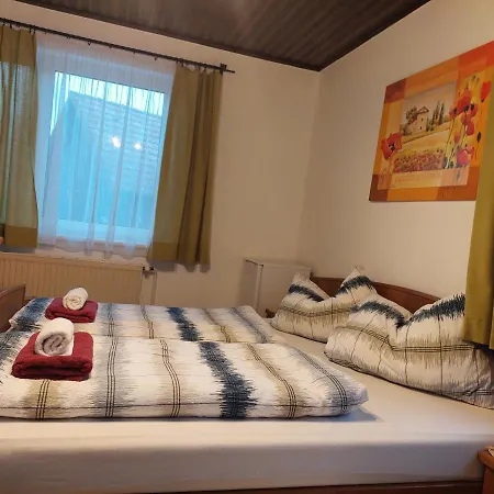 לינה וארוחת בוקר Welserhof 3*