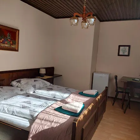 לינה וארוחת בוקר Welserhof