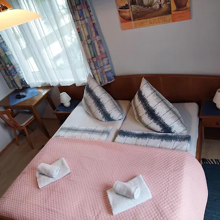 לינה וארוחת בוקר Welserhof